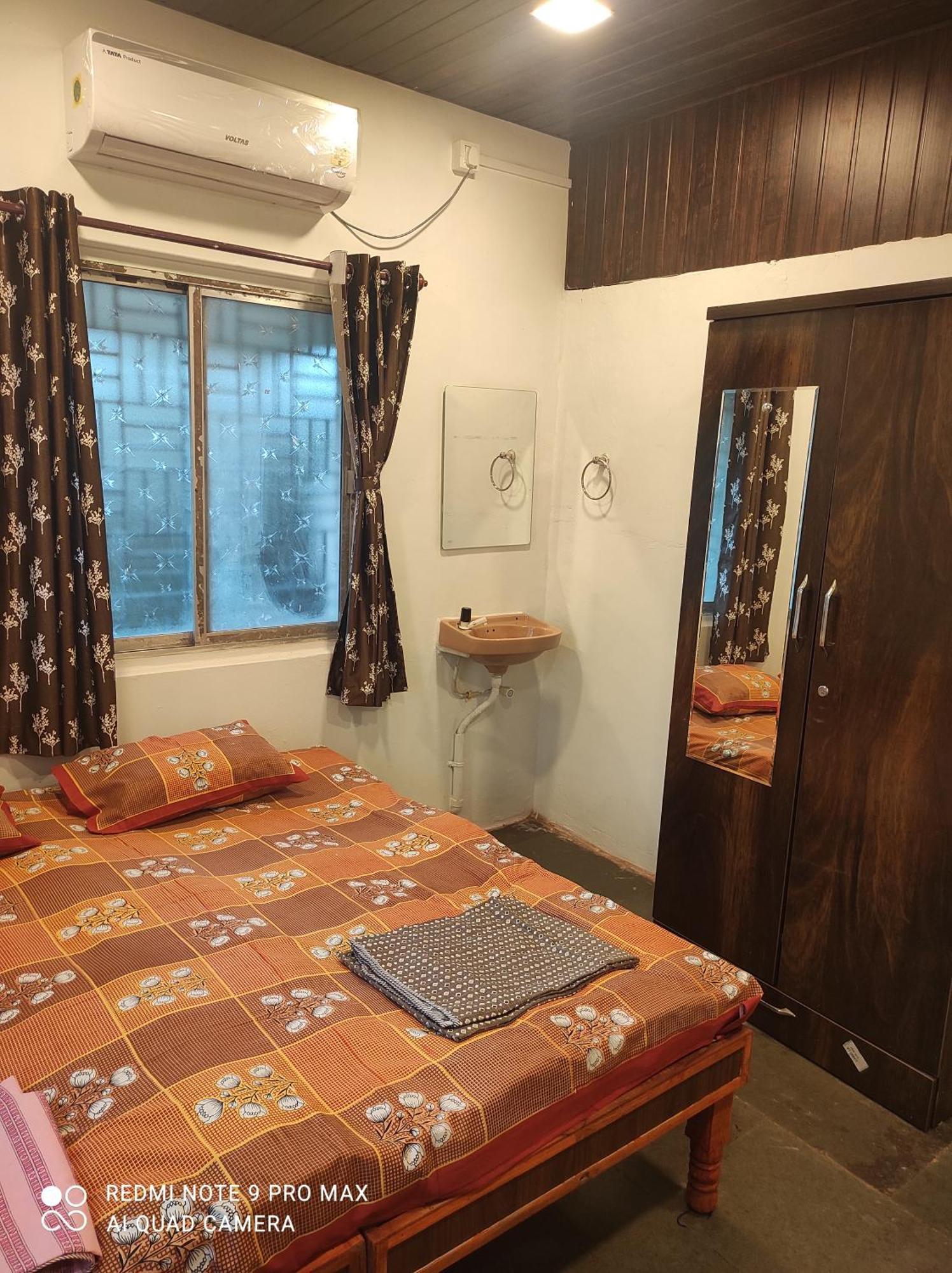 Swanand Home Stay Ratnāgiri Екстериор снимка